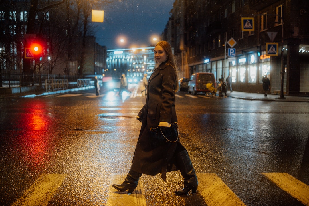 folding electric bike commuting city street wet road